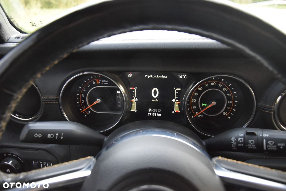 Jeep Wrangler - 19