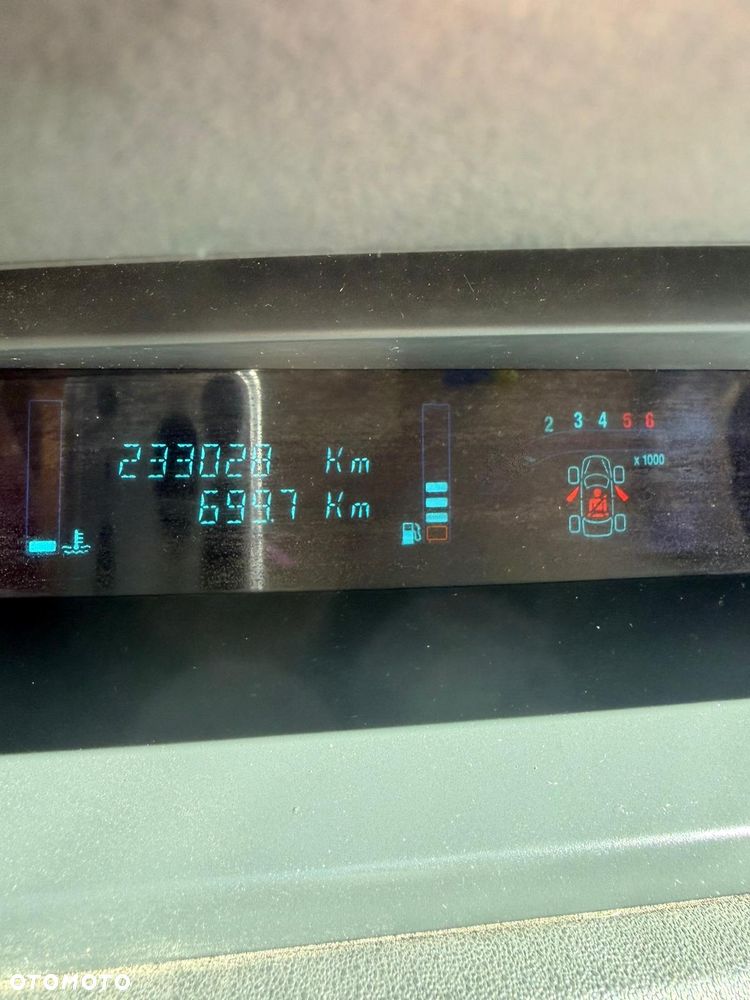 Renault Scenic 1.9 dCi Confort Expression - 7