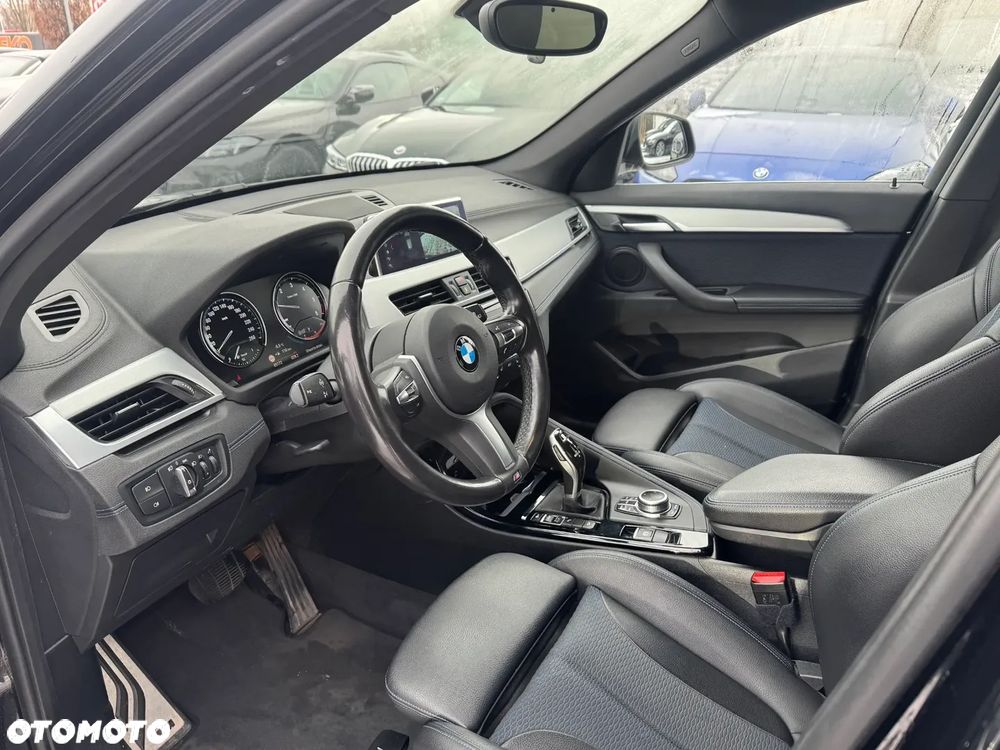 BMW X1 - 10
