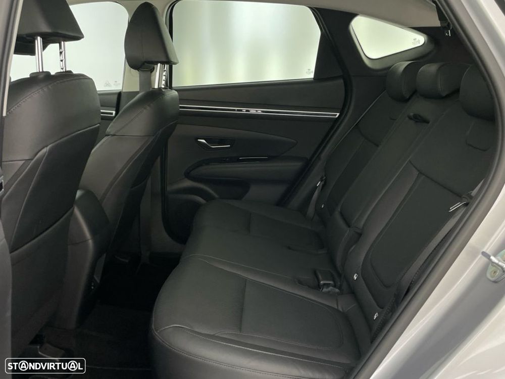 Hyundai Tucson 1.6 CRDi Vanguard - 12