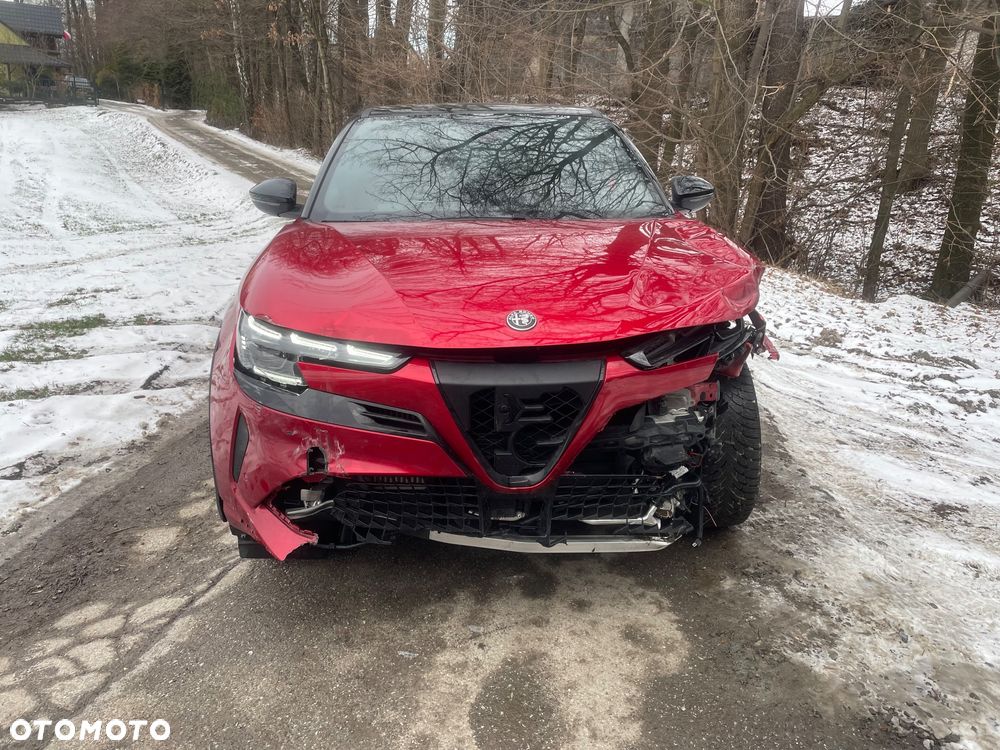 Alfa Romeo Junior 1.2 mHEV Ibrida eDCT - 6