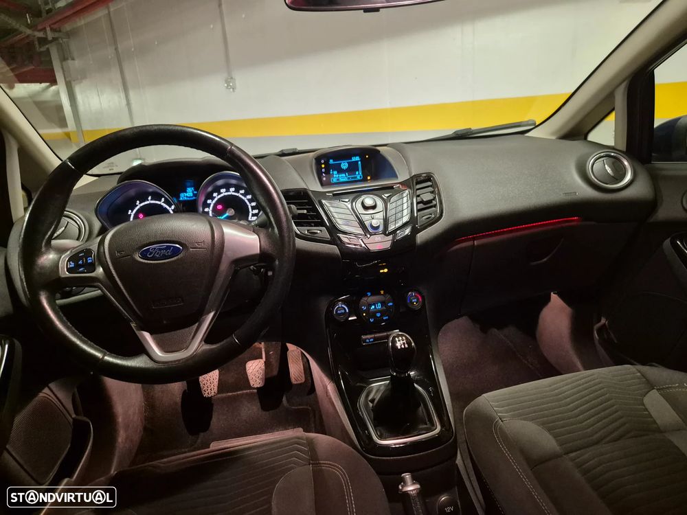 Ford Fiesta 1.0 Ti-VCT Trend - 33