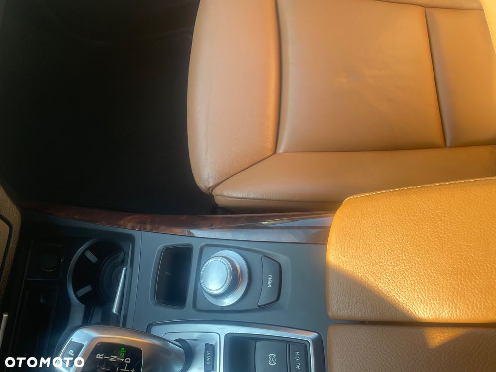 BMW X5 xDrive30d - 32