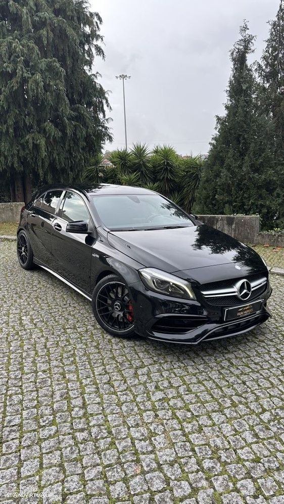 Mercedes-Benz A 45 AMG 4Matic Speedshift 7G-DCT - 4
