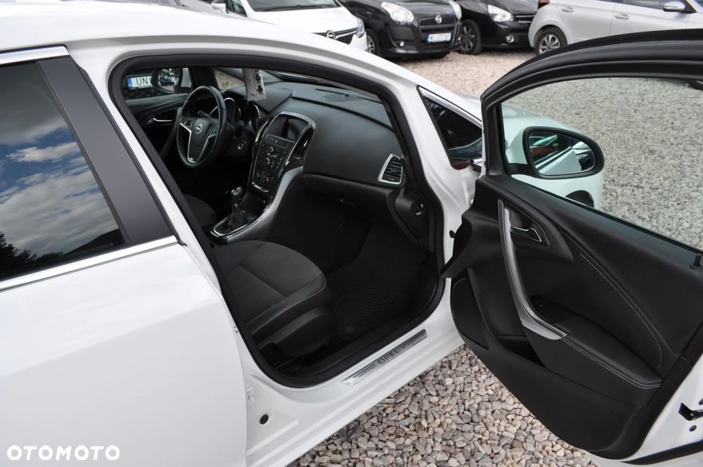 Opel Astra 1.4 Turbo Exklusiv - 15
