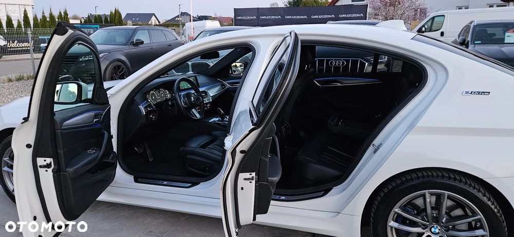 BMW Seria 5 530e iPerformance M Sport sport - 27