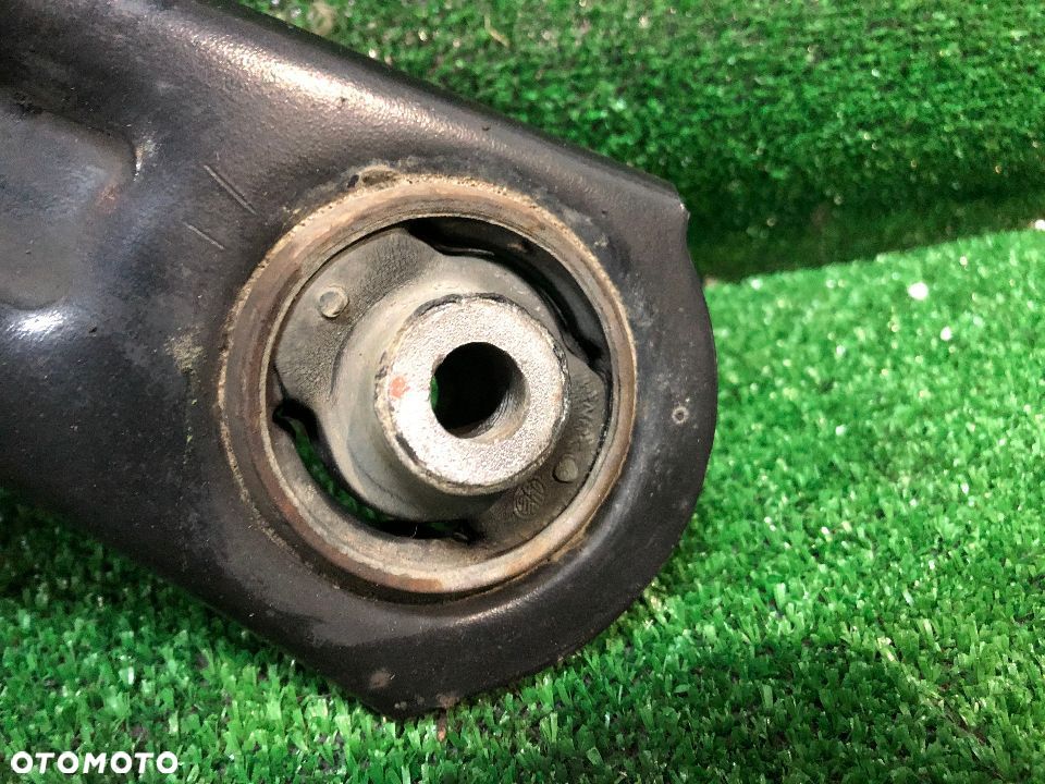 VW VOLKSWAGEN CADDY III 1.6 TDI 10-15 WAHACZ LEWY PRZÓD - 4