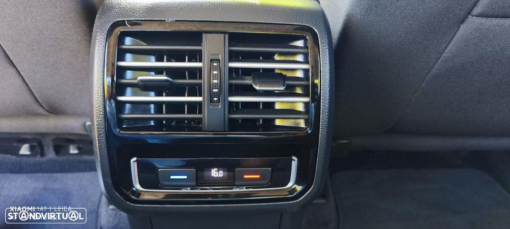 VW Passat 1.6 TDI BlueMotion - 17