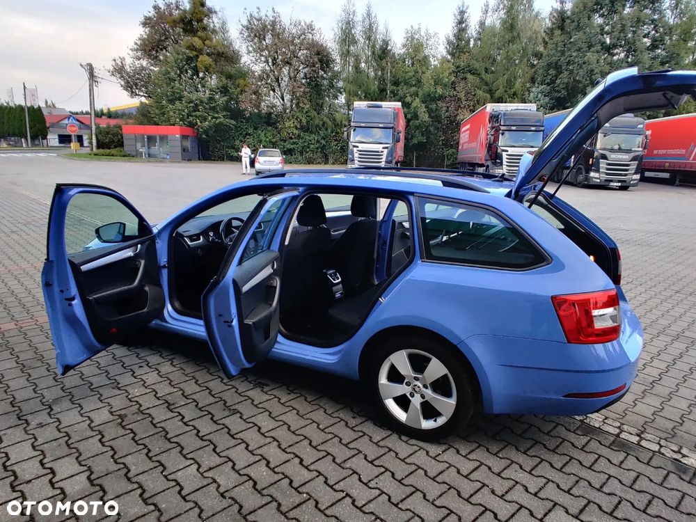 Skoda Octavia 2.0 TDI Ambition - 24