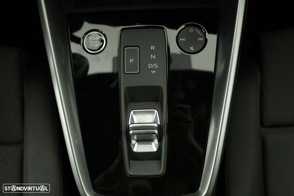 Audi A3 Sportback 45 TFSIe S line - 14