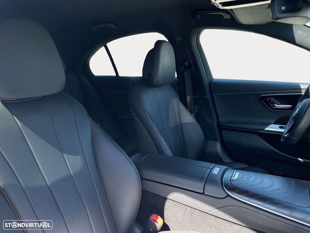 Mercedes-Benz E 220 - 12