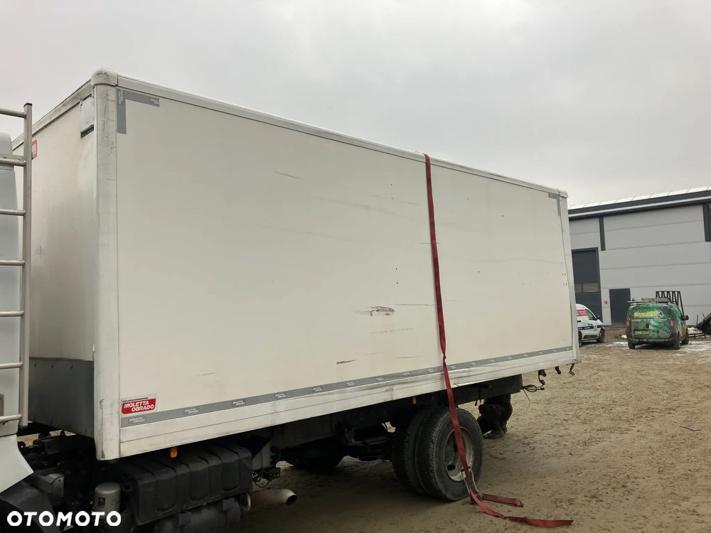 Zabudowa kontener kurierka MAGAZYN - 1