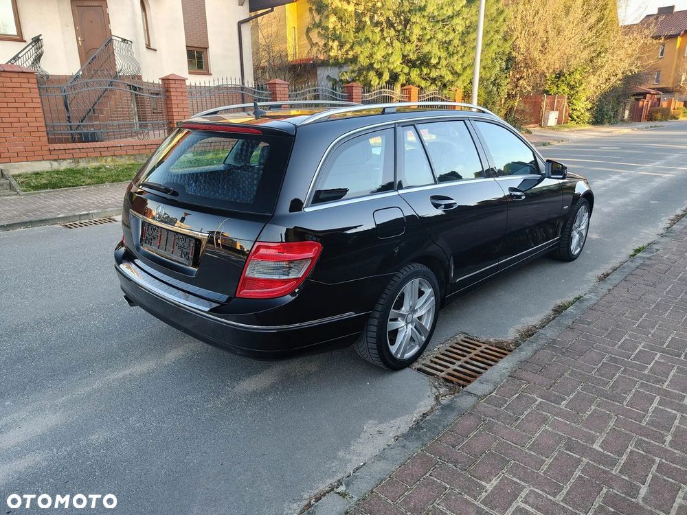 Mercedes-Benz Klasa C 220 CDI DPF Automatik BlueEFFICIENCY Avantgarde - 8