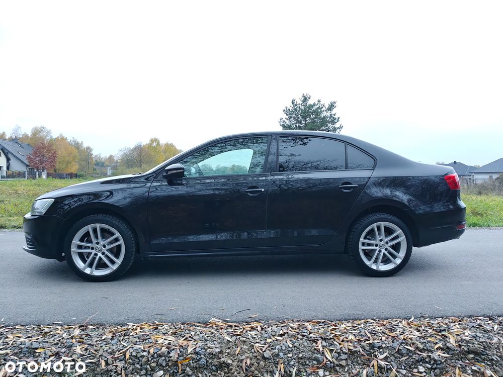 Volkswagen Jetta 2011 photo 5