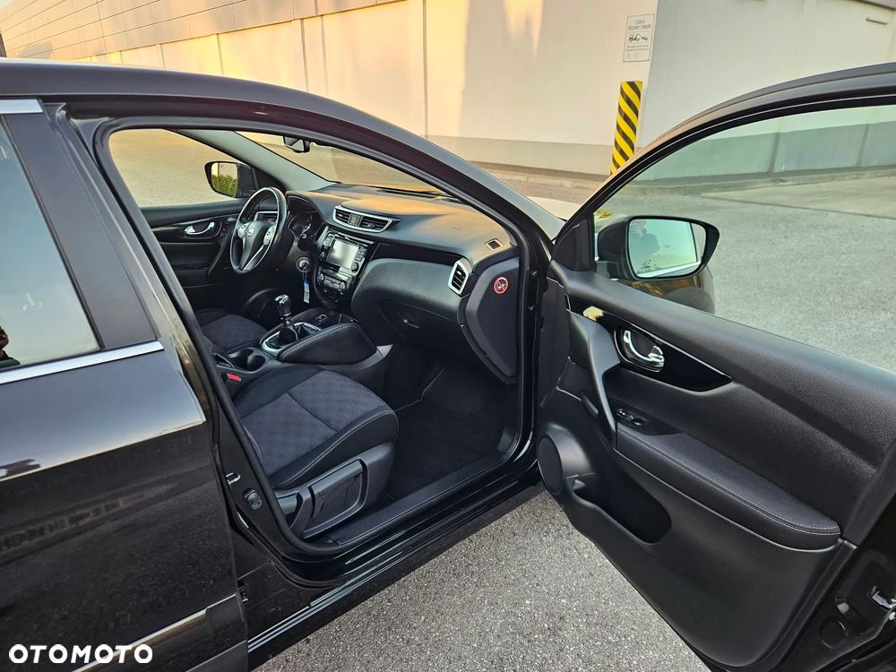 Nissan Qashqai 1.6 DIG-T Tekna+ - 28