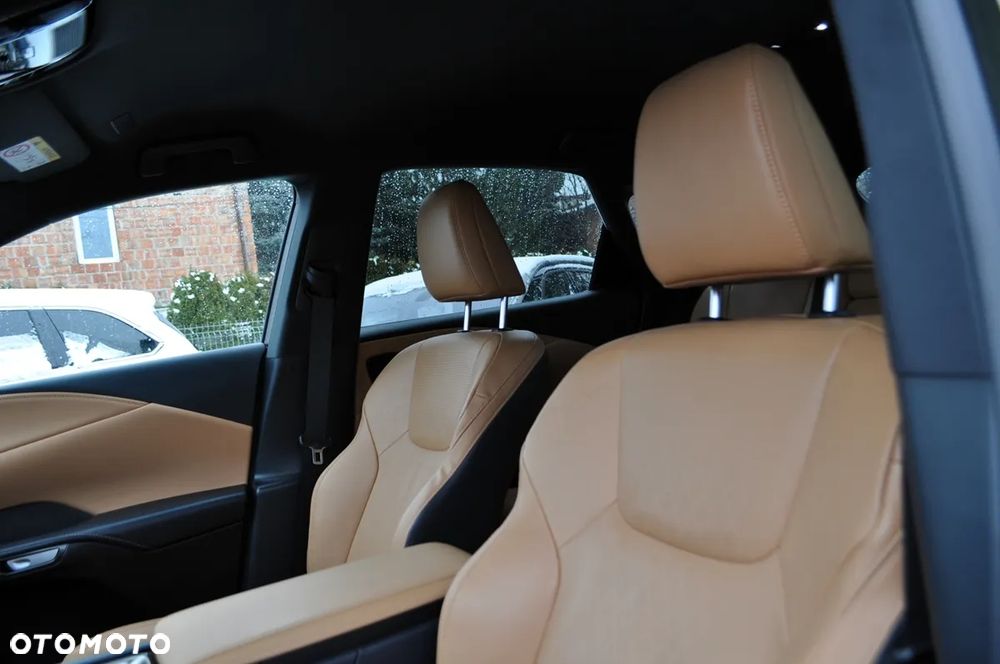 Lexus RX 450h+ Prestige - 16