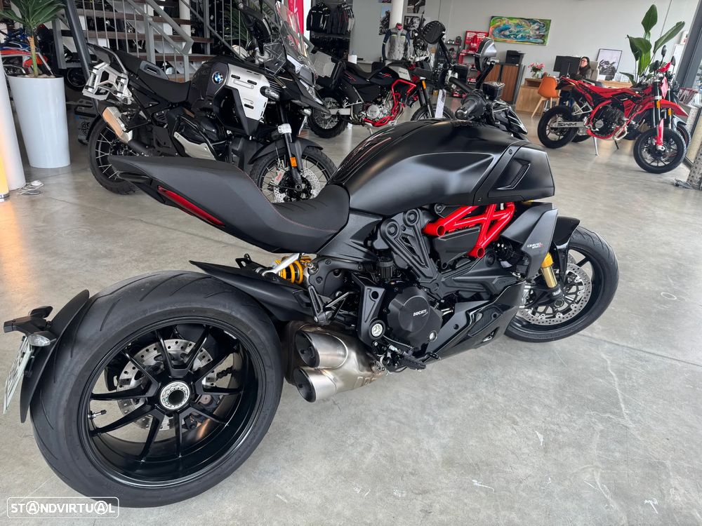 Ducati Diavel DIAVEL - 3