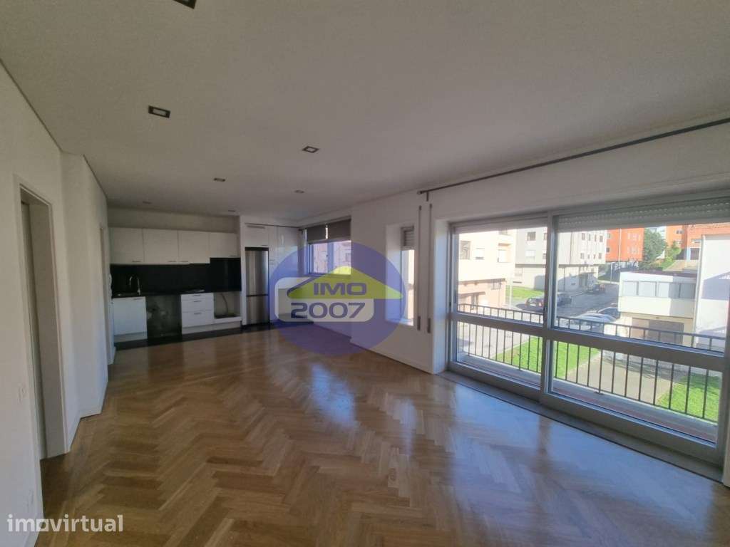 Apartamento T3 em Anta - Grande imagem: 3/28