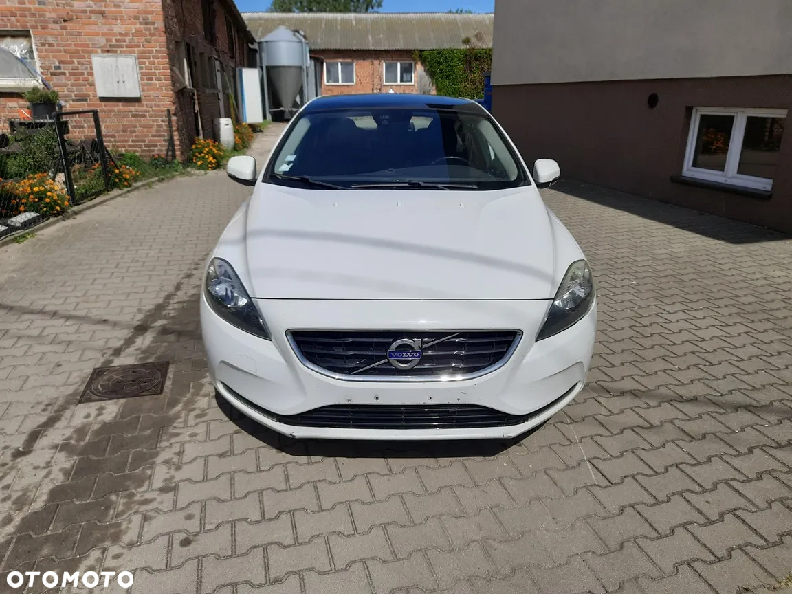 Volvo V40 D2 Powershift - 2