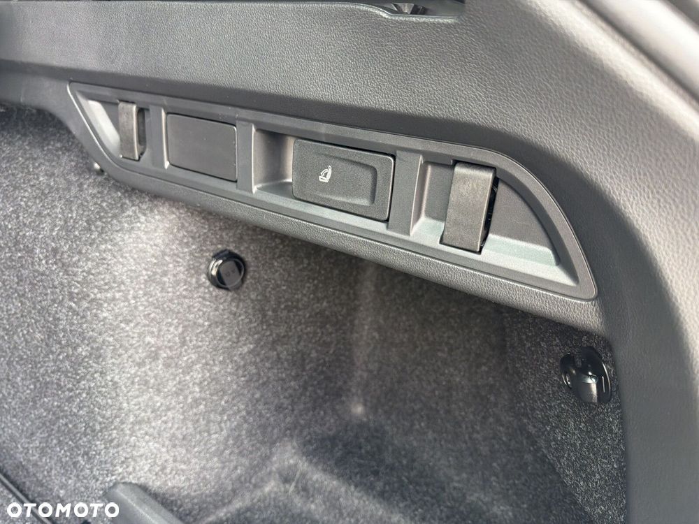 Skoda Octavia 2.0 TSI RS DSG - 28