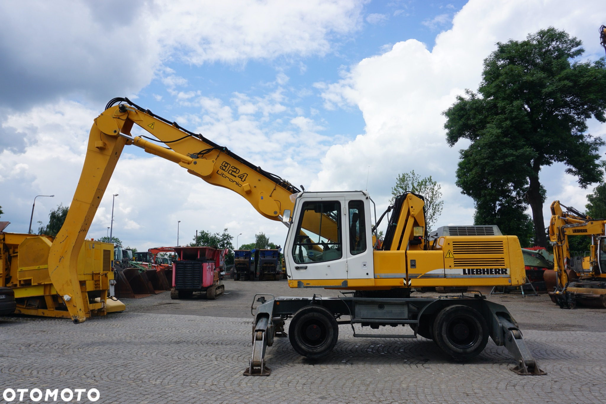 Liebherr A 924 - 6