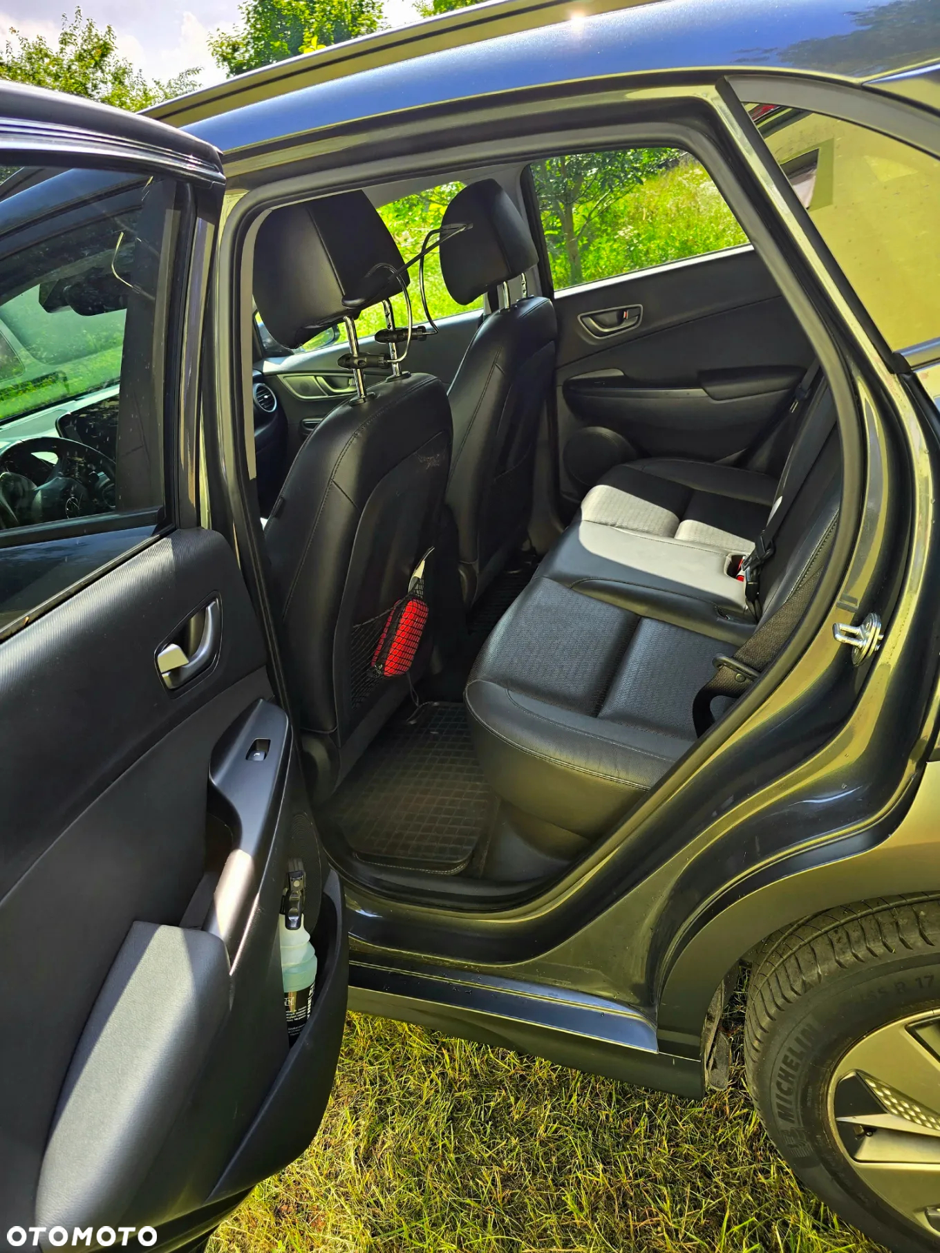 Hyundai Kona Electric 64kWh Premium - 6