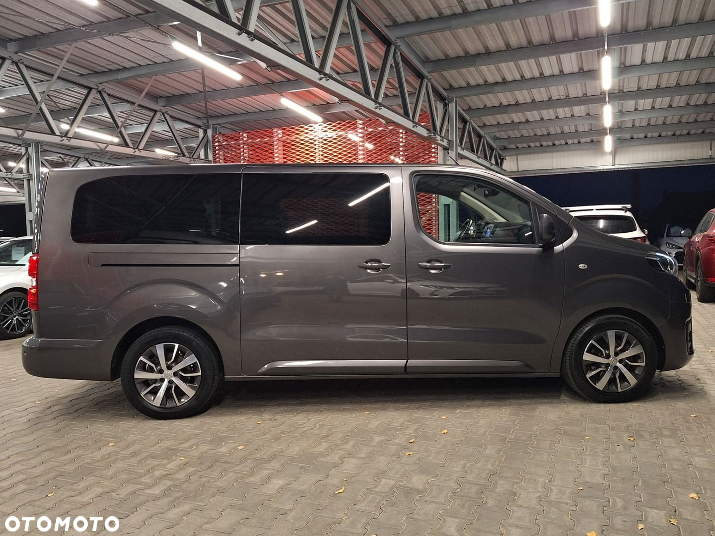 Toyota Proace Verso 2.0 D4-D Long Family - 9