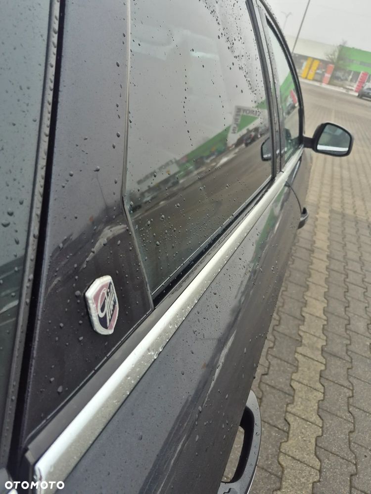 Ford Mondeo 2.2 TDCi Ghia - 6