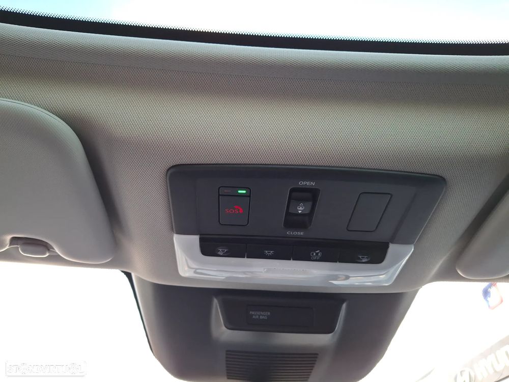 Nissan Qashqai 1.3 DIG-T N-Connecta - 25