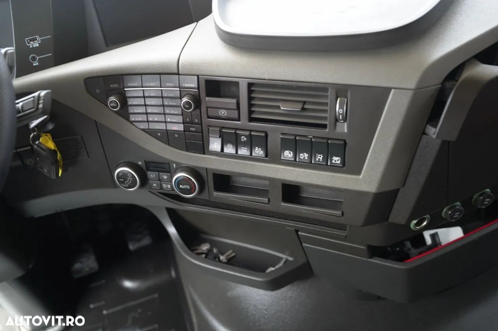 Volvo FH 460 / 7.4 M CORTINĂ / I-SAVE / I-PARK COOL / PUNTE RIDICATĂ / DIRECȚIE / CORTINĂ RANFORSATĂ - 28