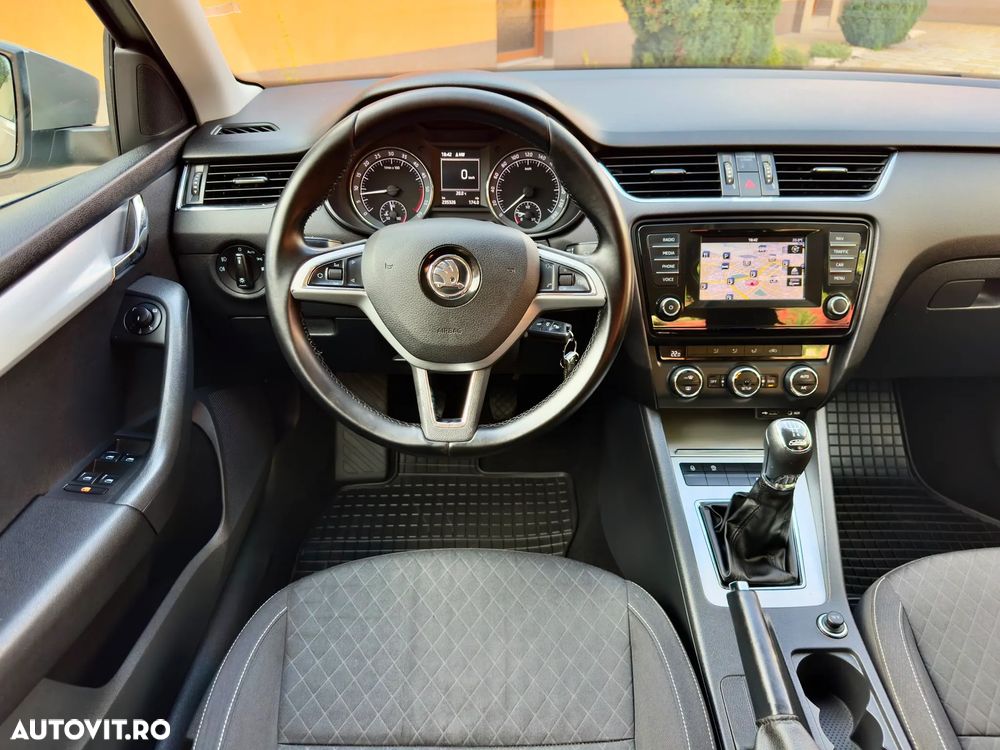 SKODA Octavia 2015 — imagine 6