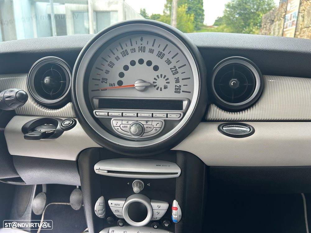 MINI 3 Portas Cooper D 50 Camden - 19