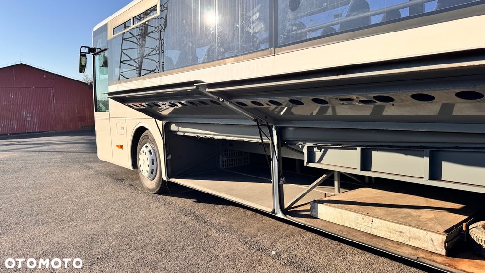 Mercedes-Benz Intouro / Euro 4/ Manual / 59 miejsc / mały przebieg / Cena: 85000 zł netto - 15