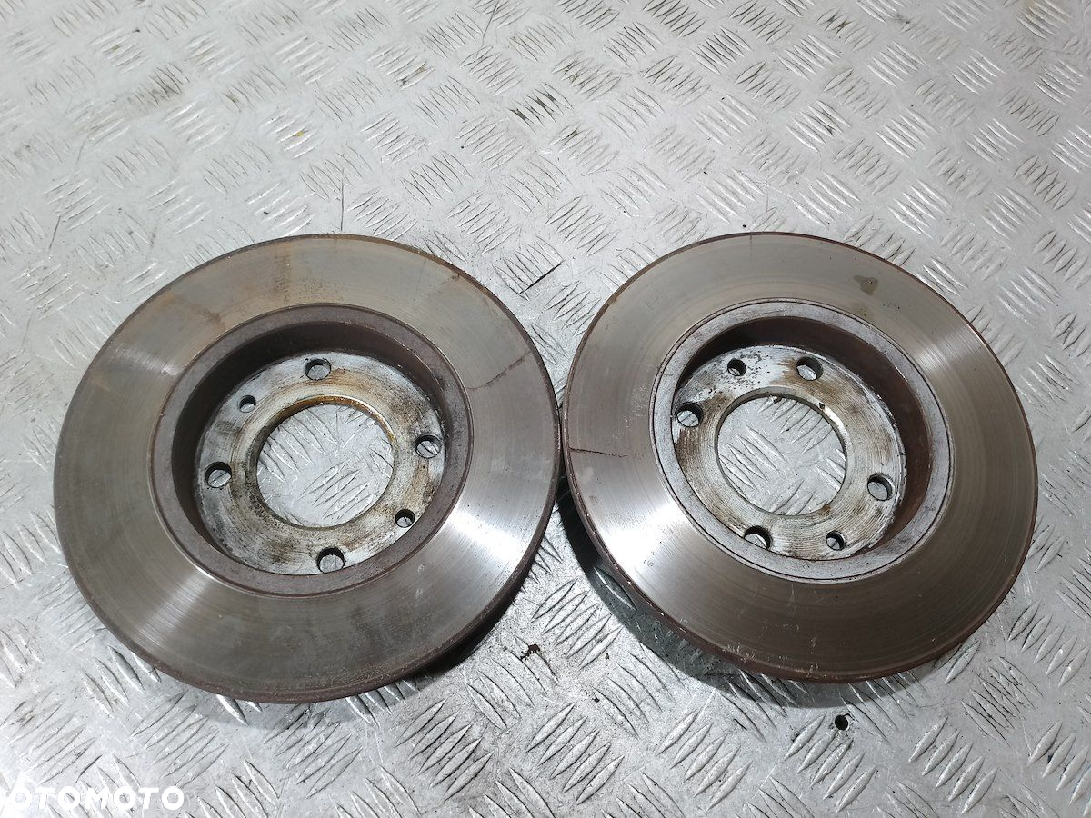TARCZE HAMULCOWE TYŁ CITROEN C3 1.4 HDI - 3