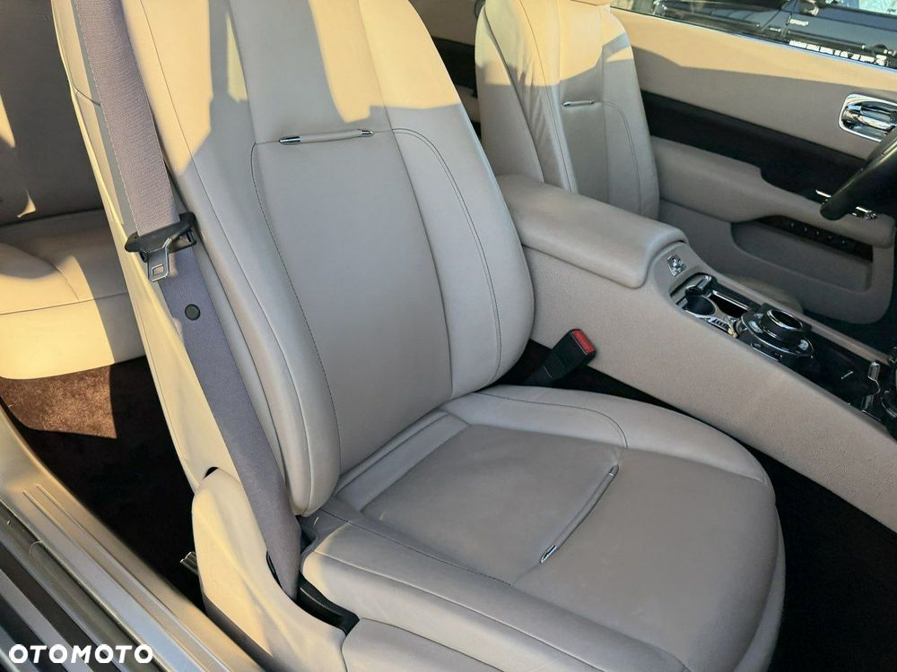 Rolls-Royce Wraith - 18