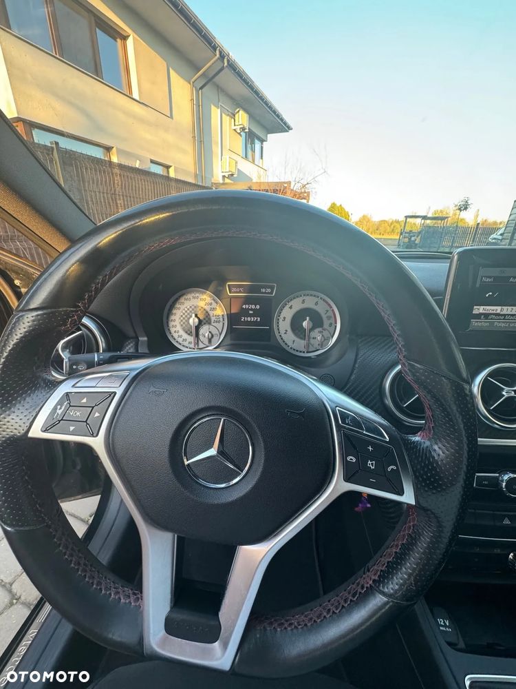 Mercedes-Benz Klasa A 180 AMG Line - 10