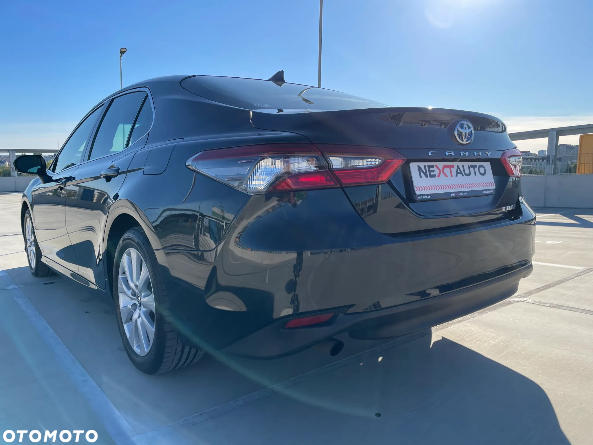 Toyota Camry 2.5 Hybrid Prestige CVT - 6