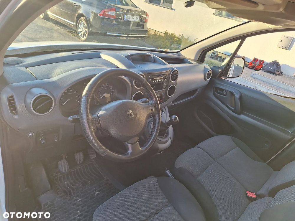 Peugeot Partnet - 13