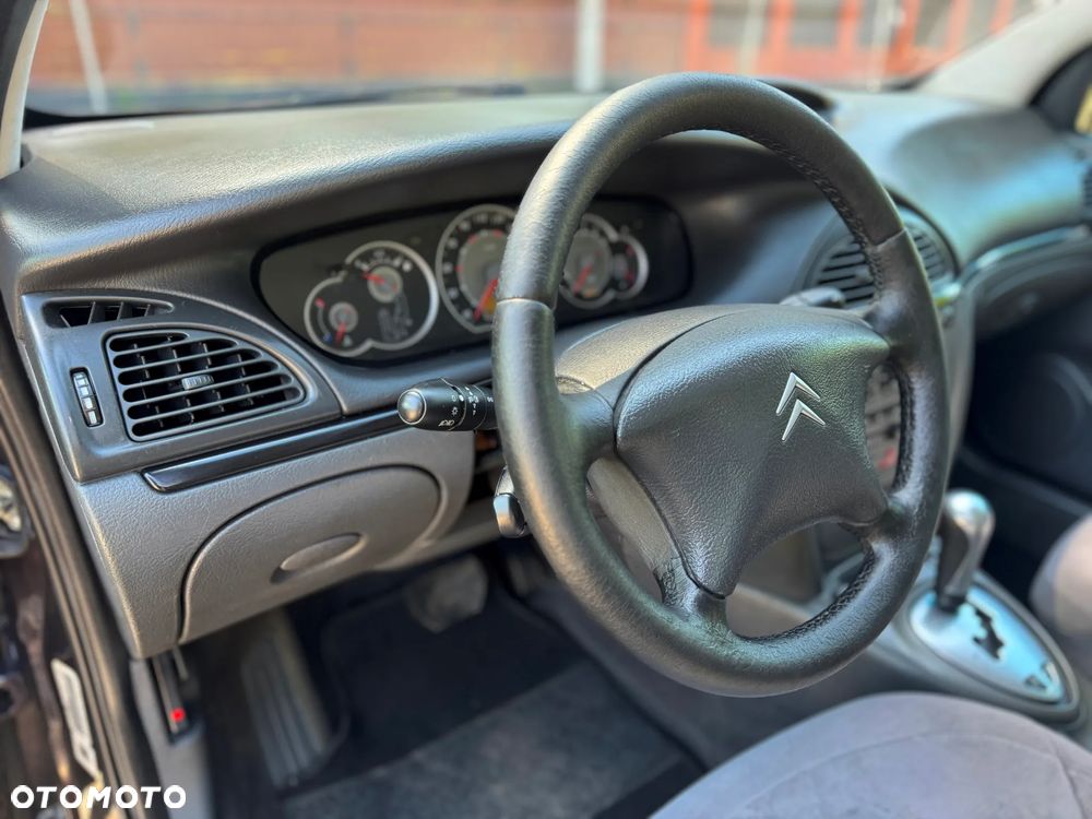 Citroën C5 2.0 16V Exclusive - 27