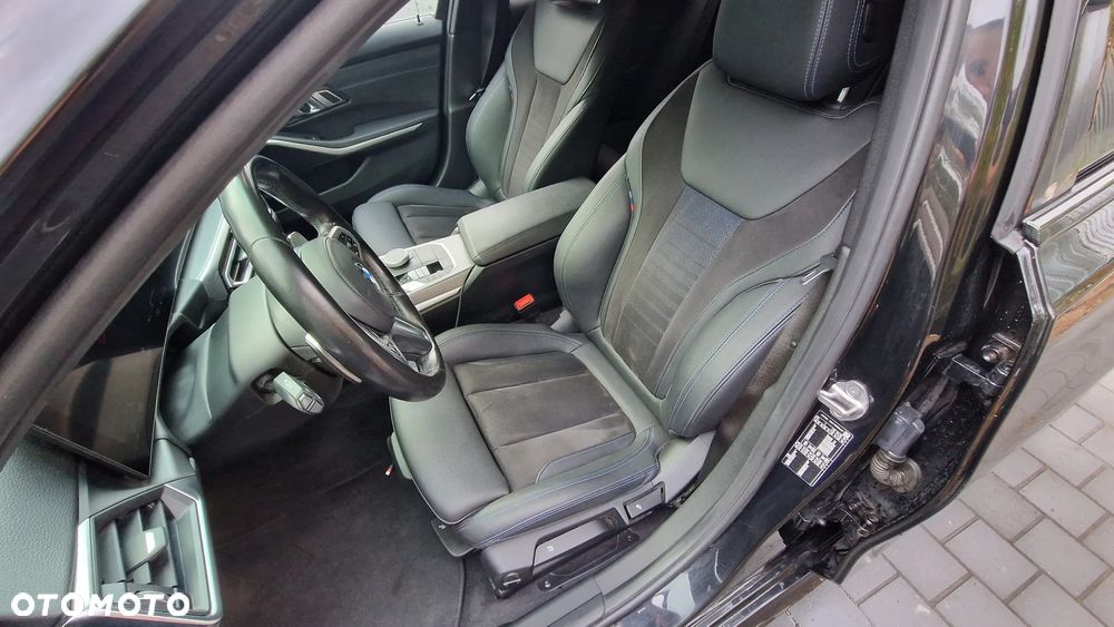 BMW Seria 3 320d mHEV M Sport sport - 21
