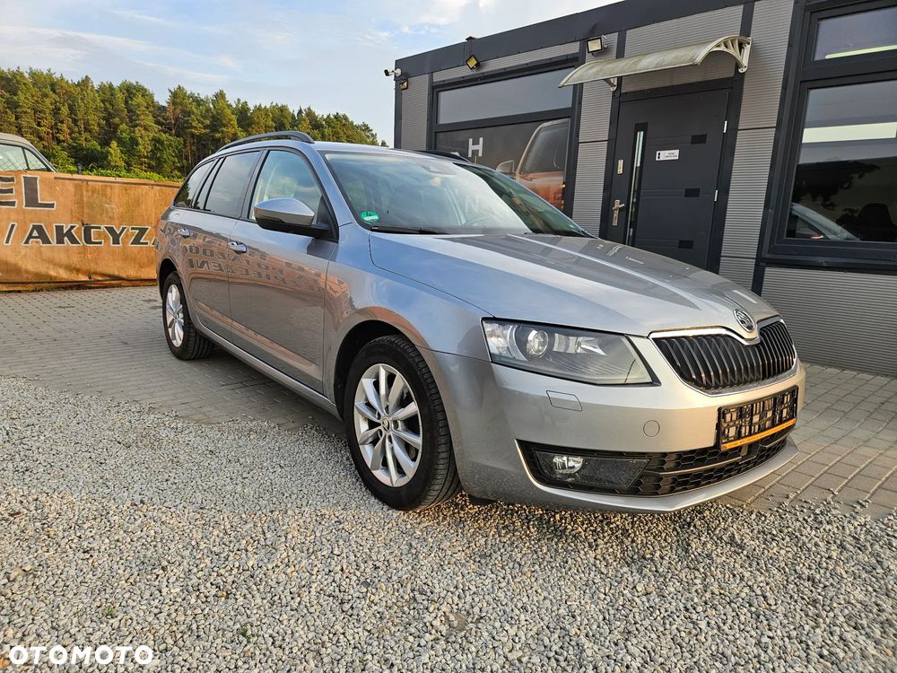 Skoda Octavia 1.6 TDI Joy DSG - 6