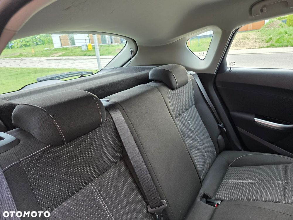 Opel Astra 1.4 Turbo Cosmo - 25