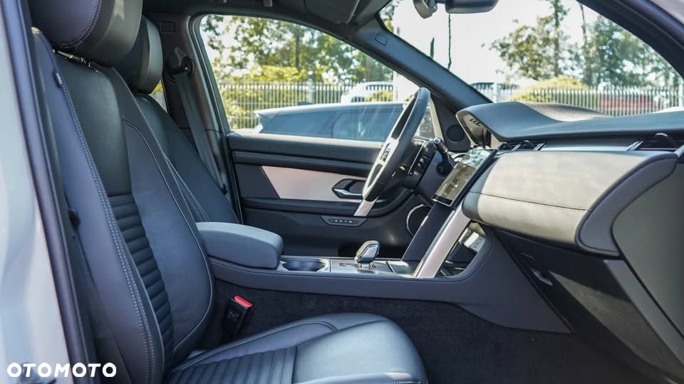 Land Rover Discovery Sport 2.0 D200 mHEV Dynamic SE - 6