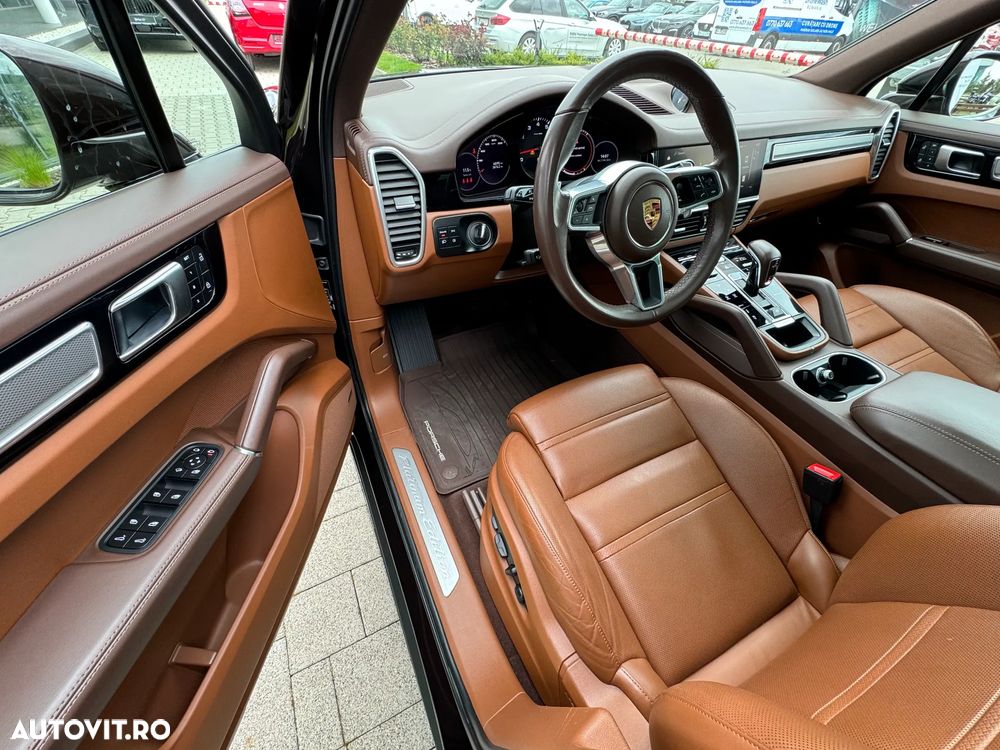 Porsche Cayenne Tiptronic S Platinum Edition - 22