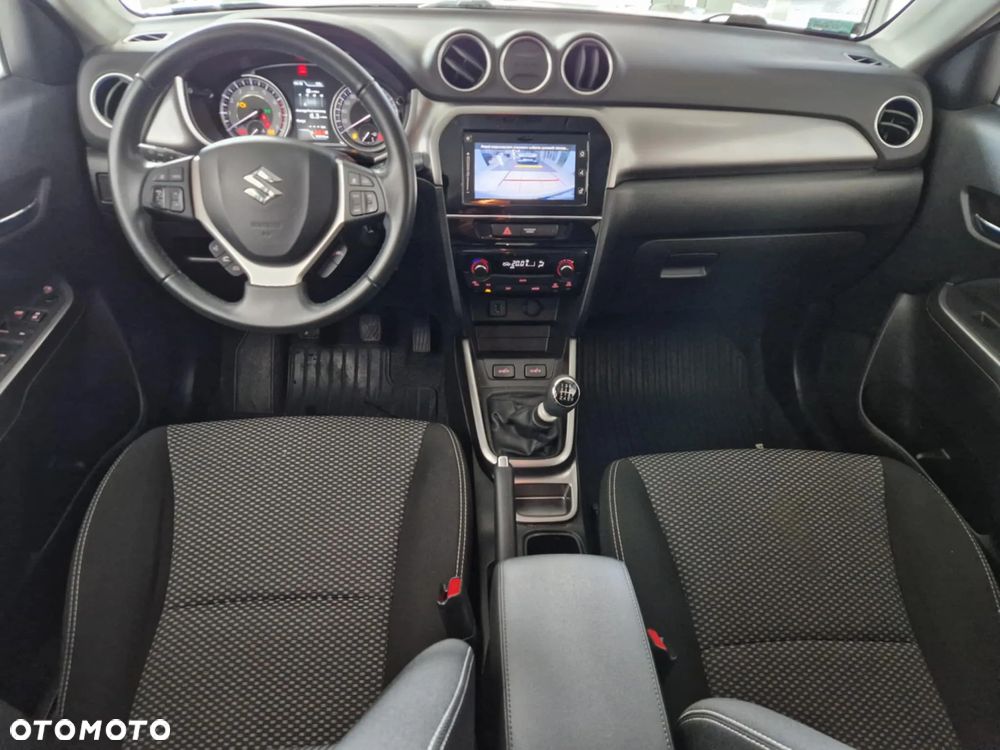Suzuki Vitara 1.4 Boosterjet Premium 2WD - 10