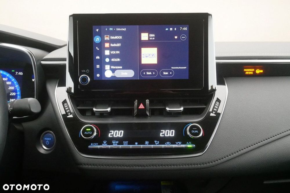 Toyota Corolla 1.8 Hybrid Executive - 10