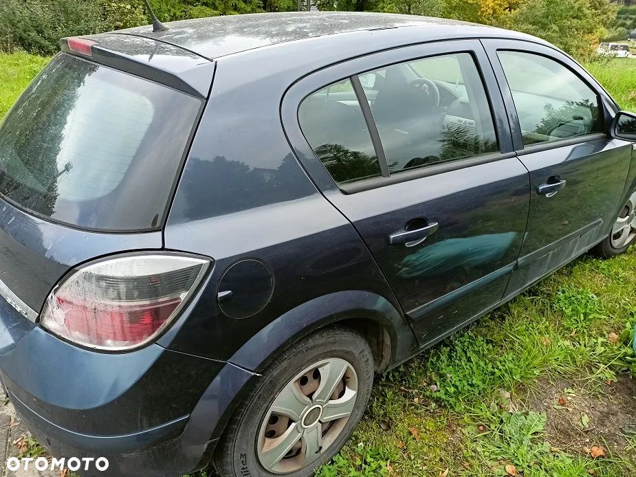 Opel Astra - 4