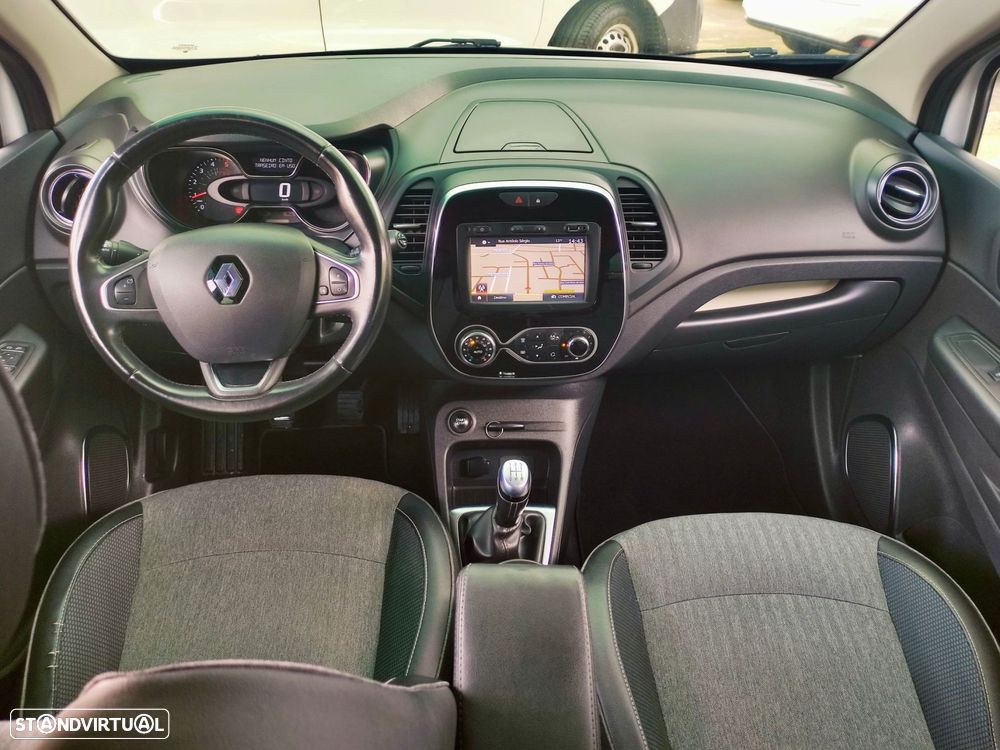 Renault Captur 1.5 dCi Exclusive - 5