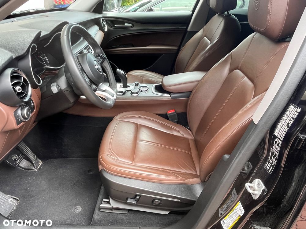 Alfa Romeo Stelvio 2.0 Turbo TI Q4 - 4