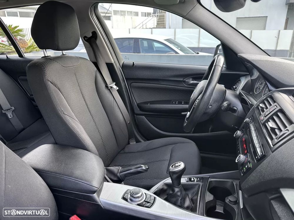 BMW 118 d Line Sport - 52